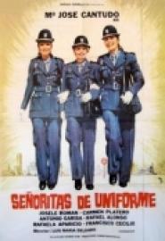 Señoritas de uniforme